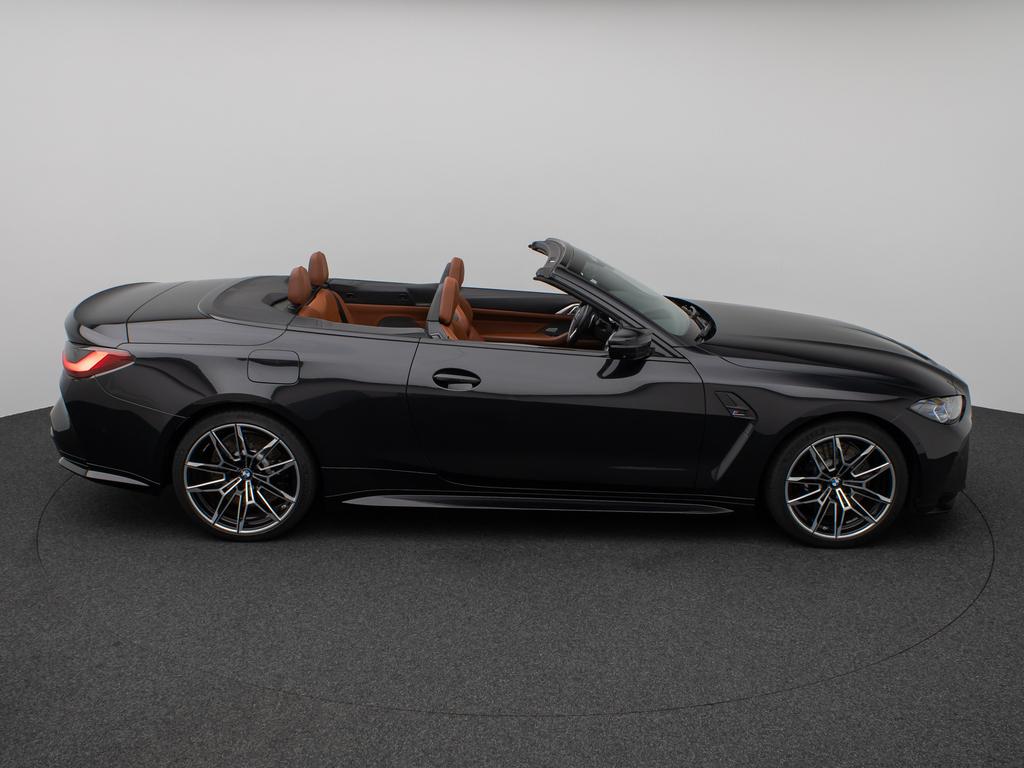 BMW M4 2022