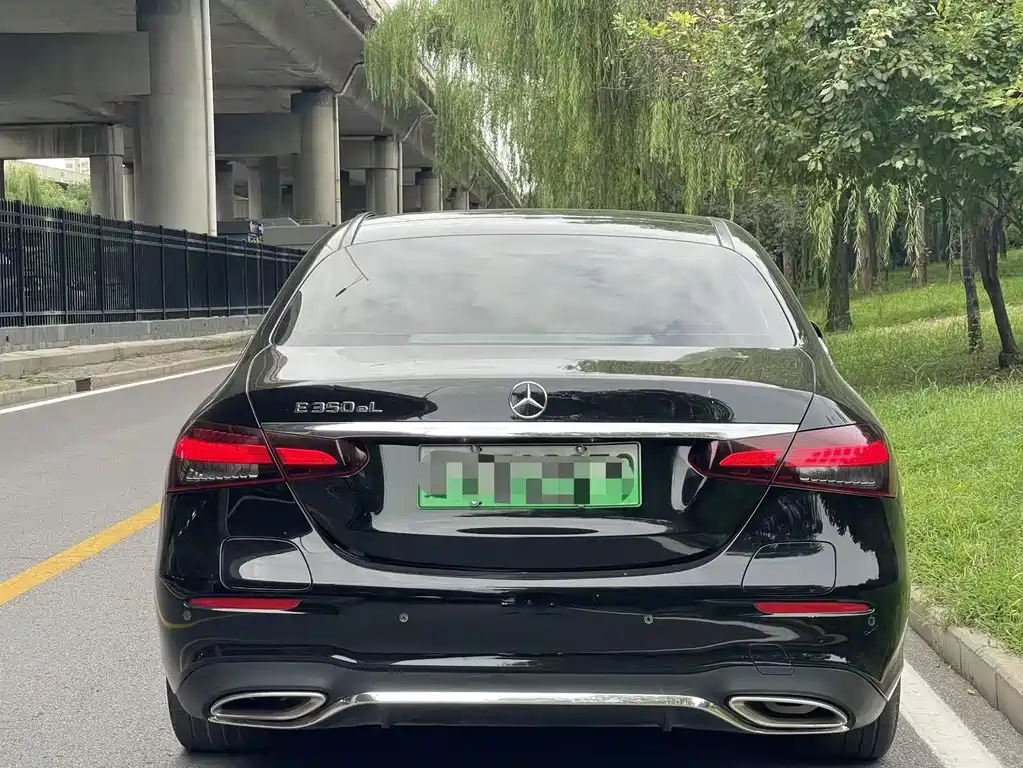 Mercedes-Benz E-Класс 2021