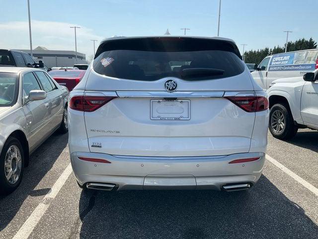 Buick Enclave 2023
