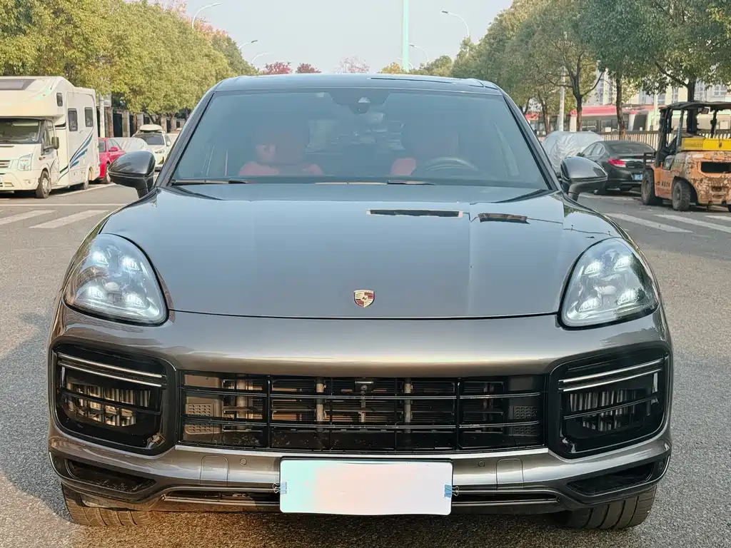Porsche Cayenne 2020