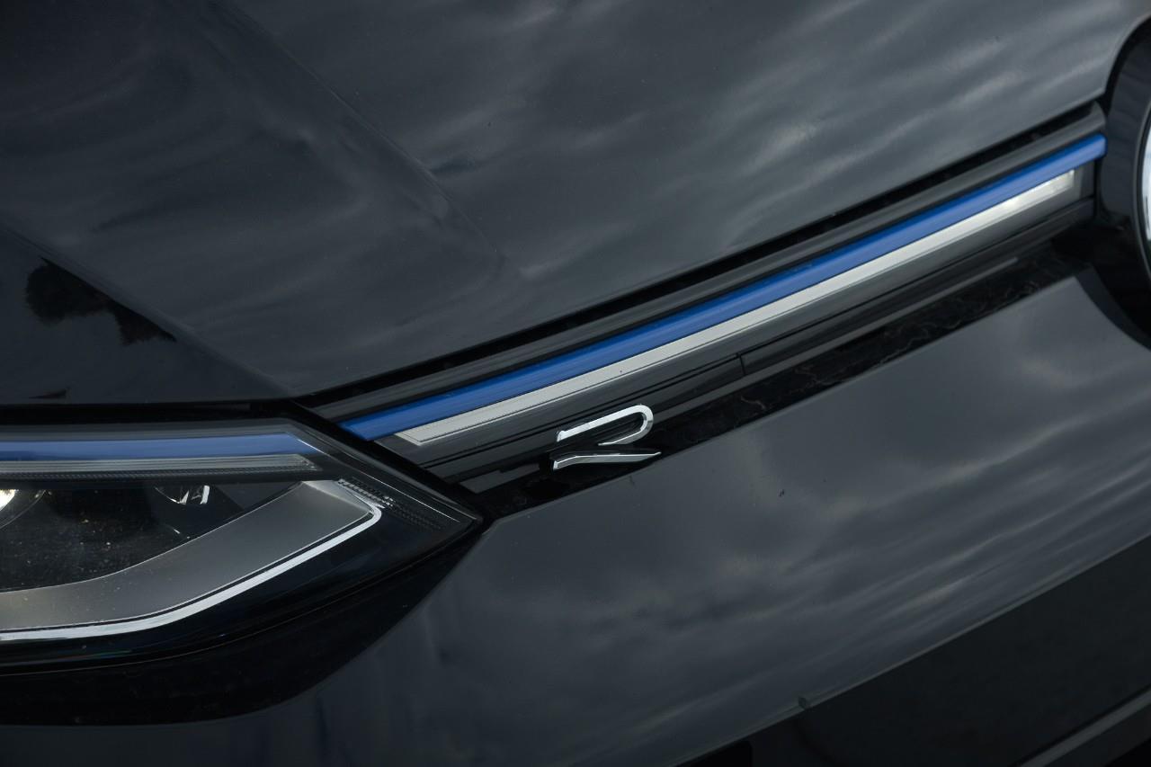 Volkswagen Golf R 2024
