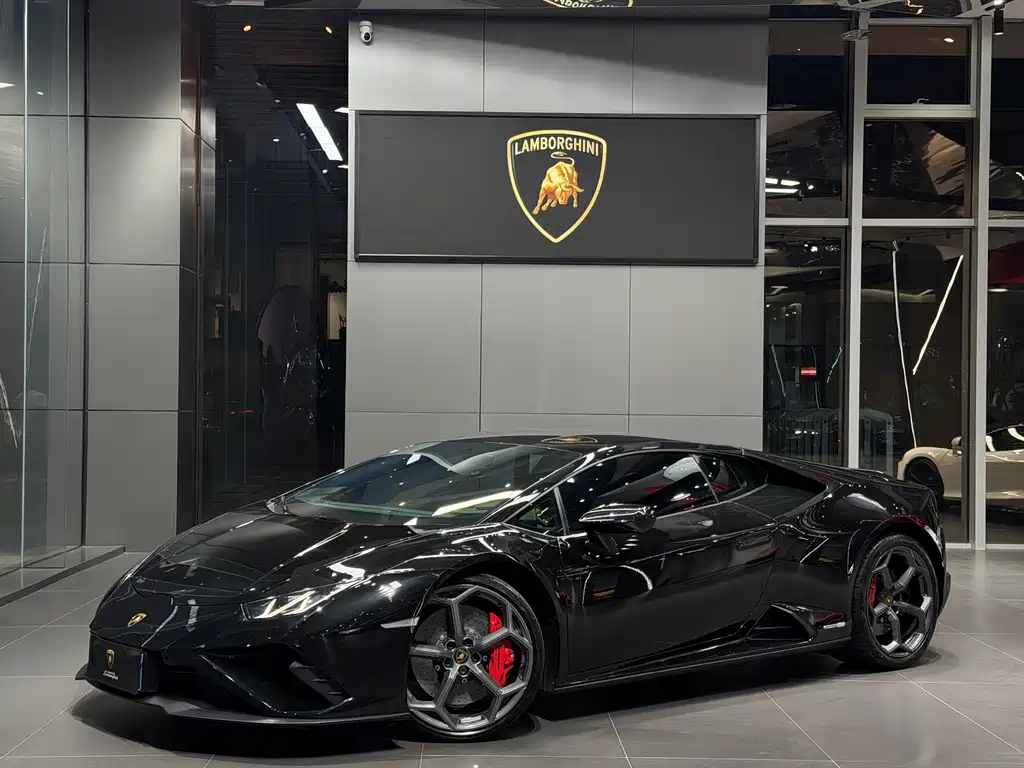 Lamborghini Huracán 2023