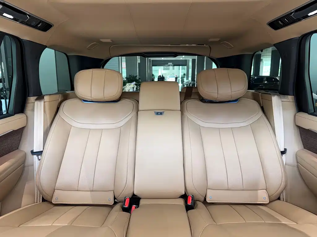 Land Rover Range Rover 2024