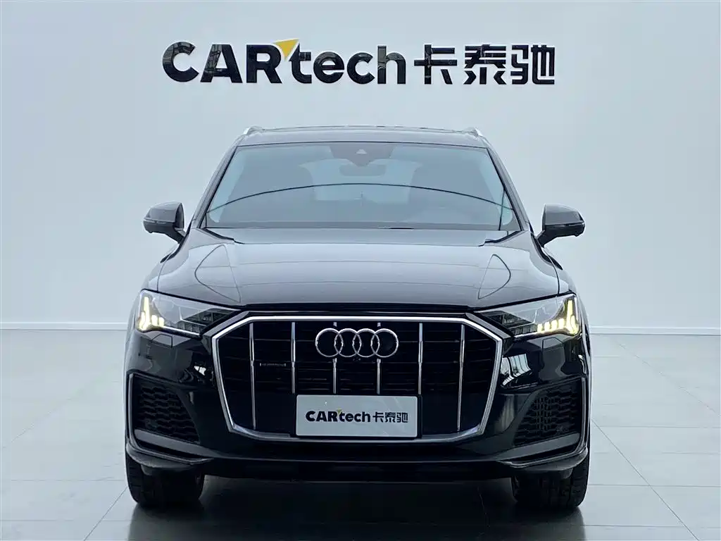 Audi Q7 2021