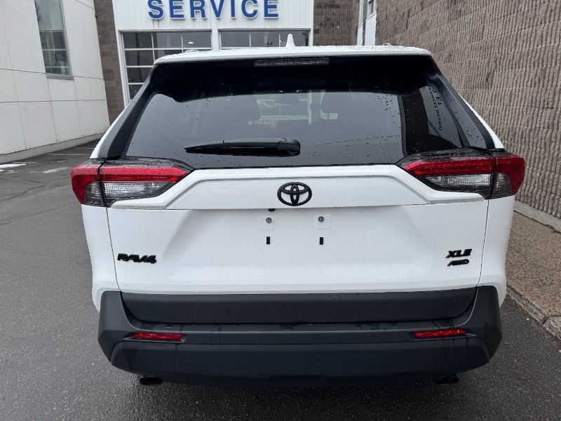 Toyota RAV4 2023
