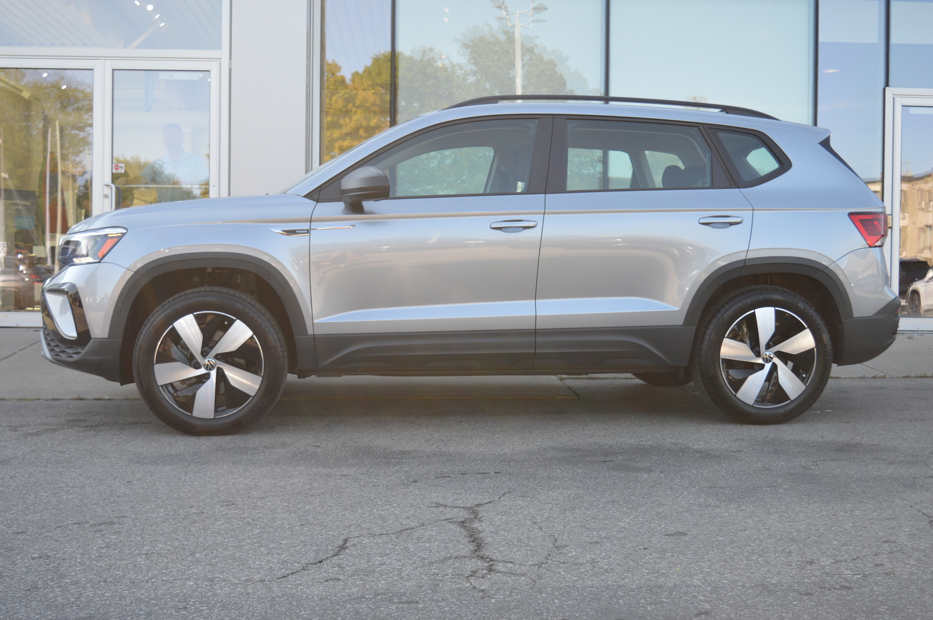 Volkswagen Taos 2024