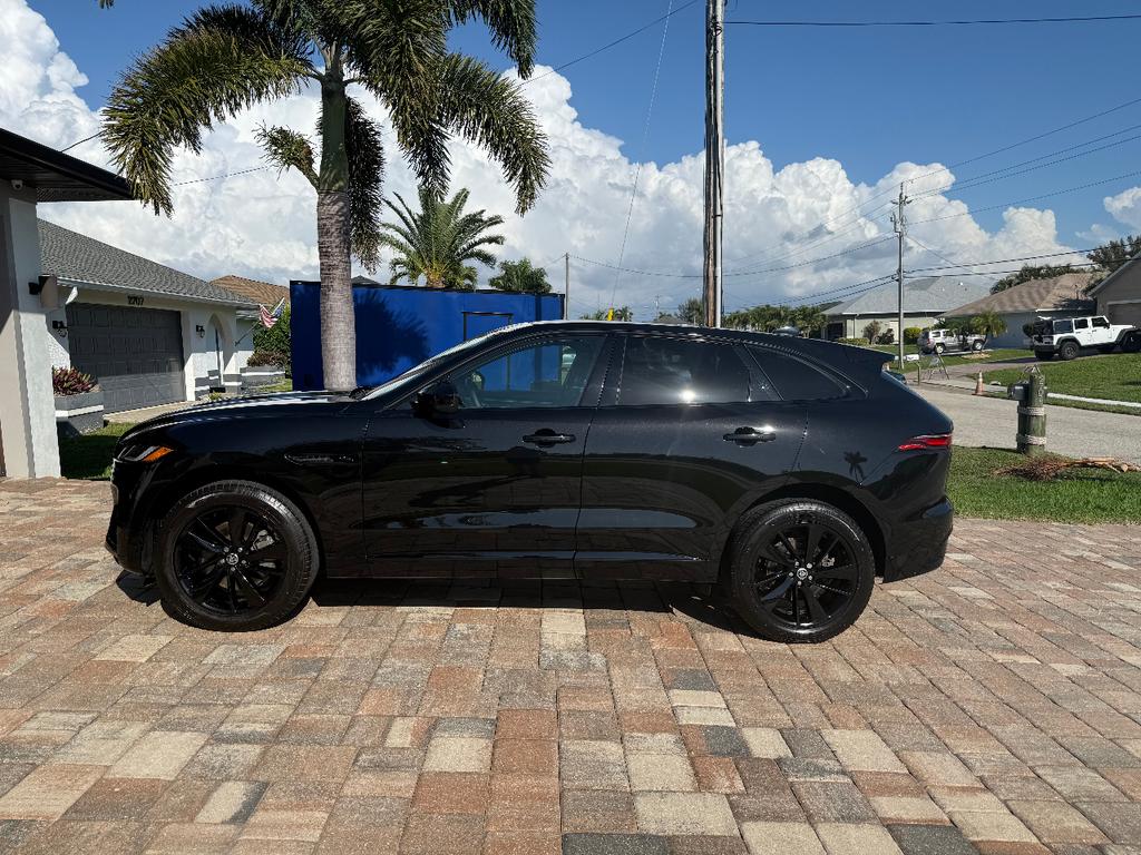 Jaguar F-Pace 2024