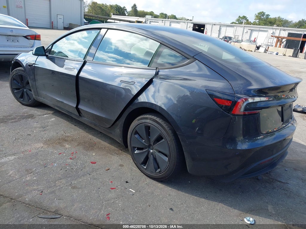 Tesla Model 3 2025