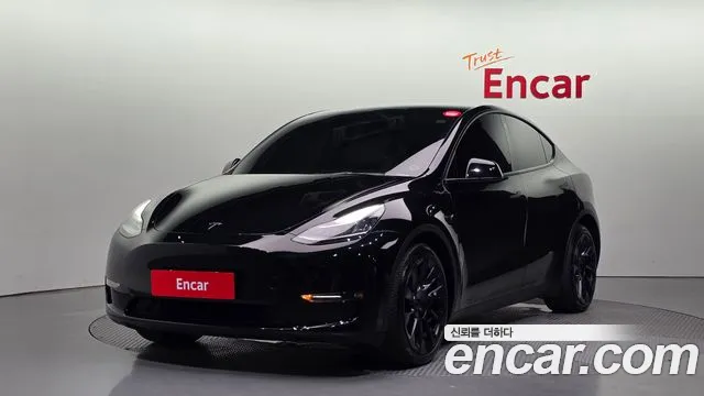 Tesla Model Y 2021