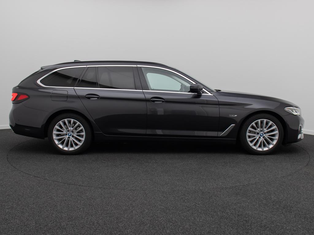 BMW 530 2022