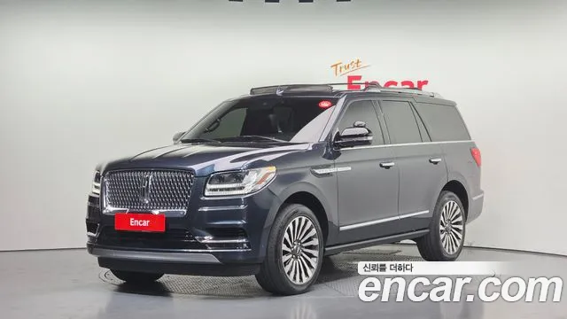 Lincoln Navigator 2021