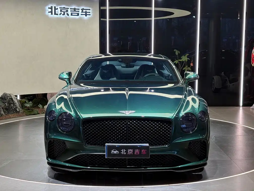 Bentley Continental 2021