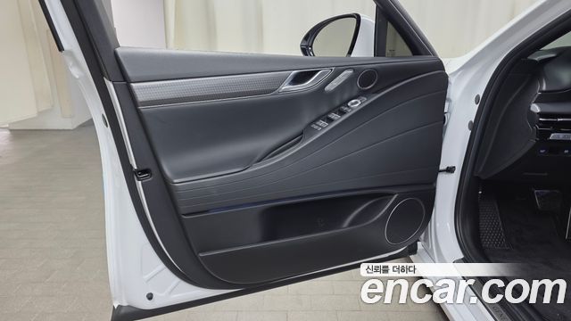 Genesis G80 2025