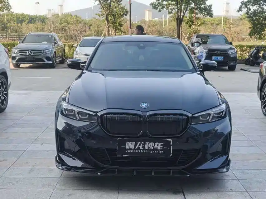 BMW i3 2024