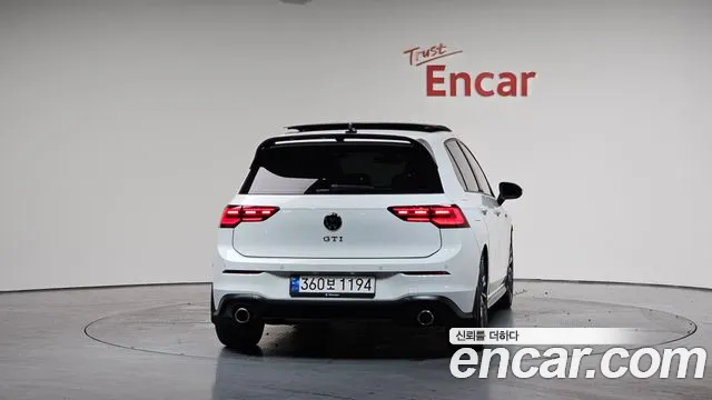 Volkswagen Golf 2022