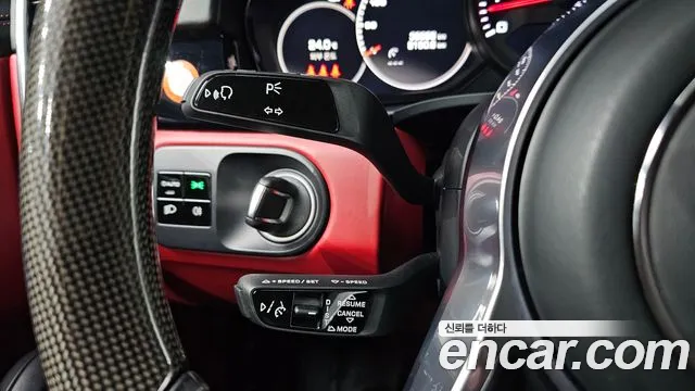 Porsche Cayenne 2021