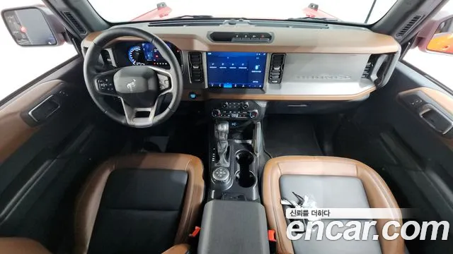 Ford Bronco 2024