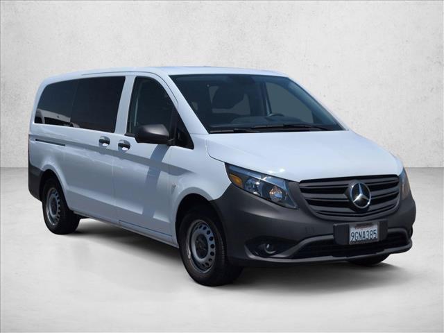 Mercedes-Benz Metris 2023