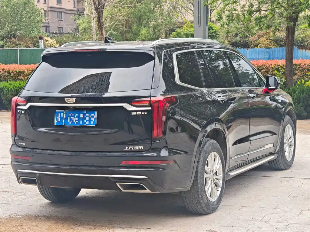 Cadillac XT6 2021