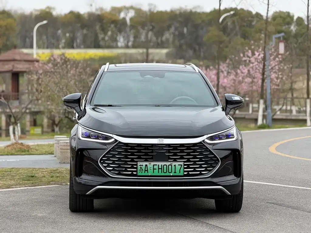 BYD Tang 2025