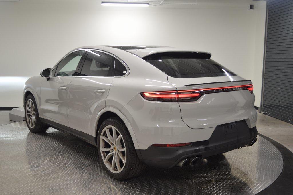 Porsche Cayenne 2021