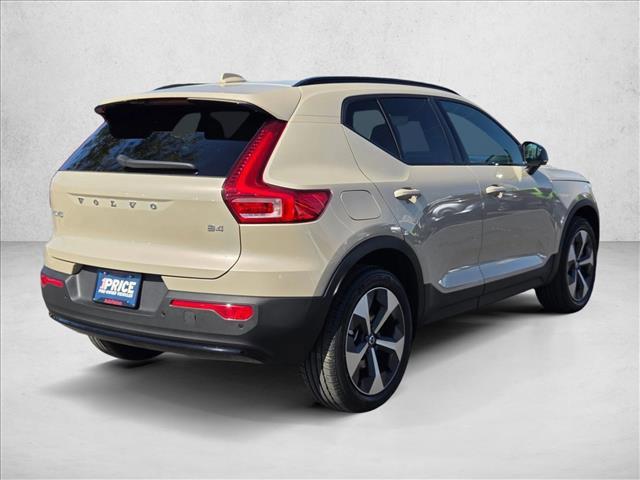 Volvo XC40 2026