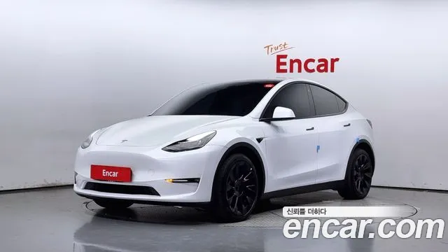 Tesla Model Y 2022