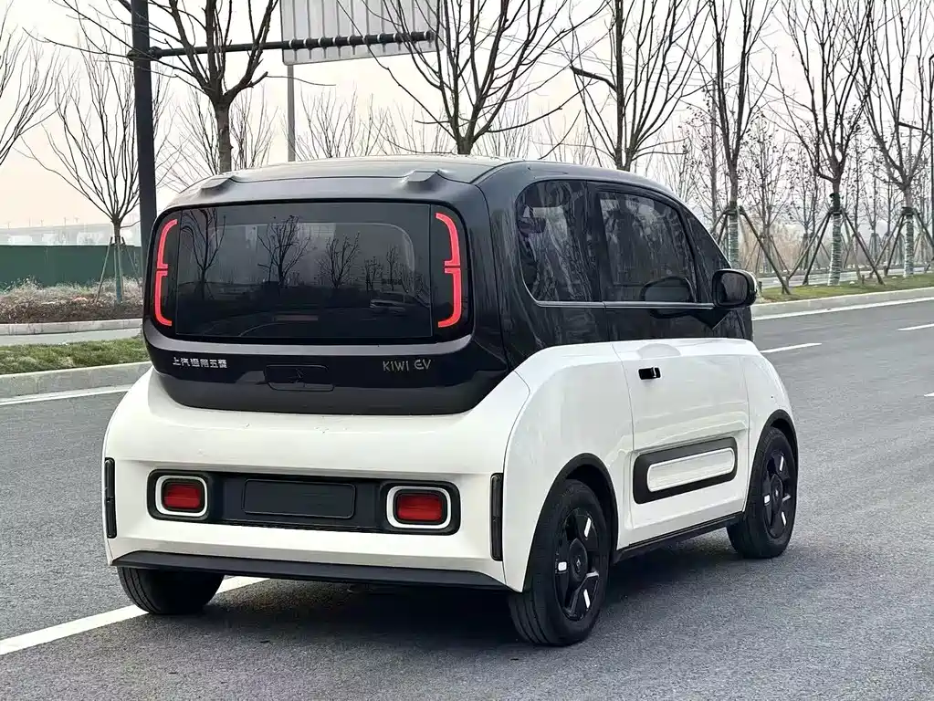 Baojun Kiwi EV 2022