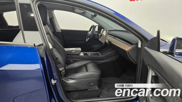 Tesla Model Y 2021