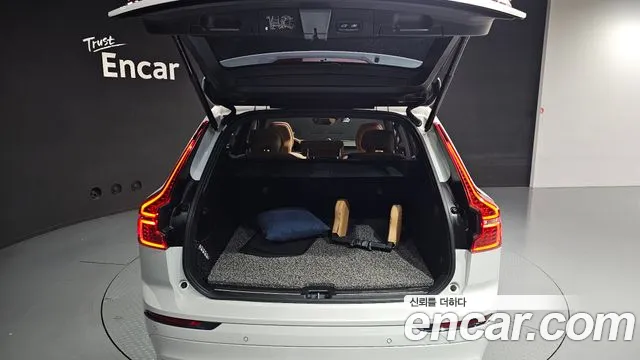 Volvo XC60 2021