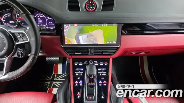 Porsche Cayenne 2021