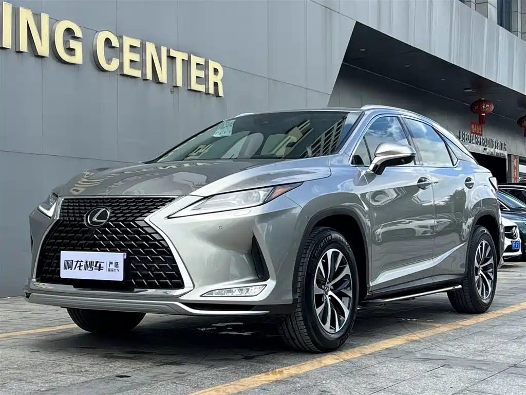 Lexus RX 2021