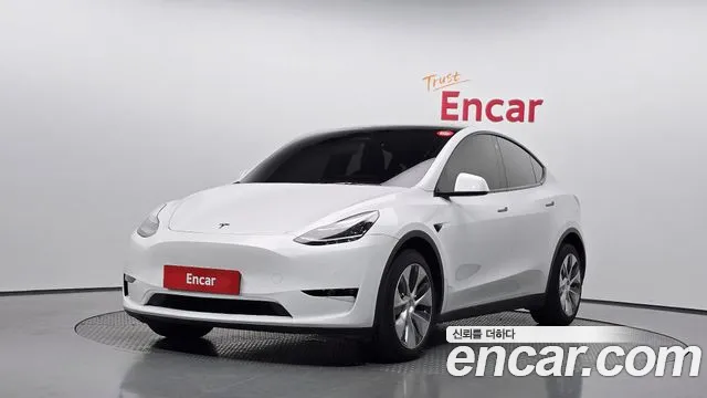 Tesla Model Y 2022