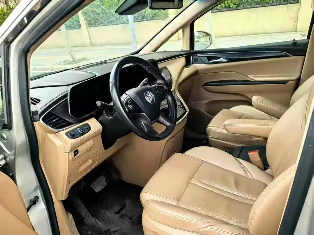 Buick GL8 2021