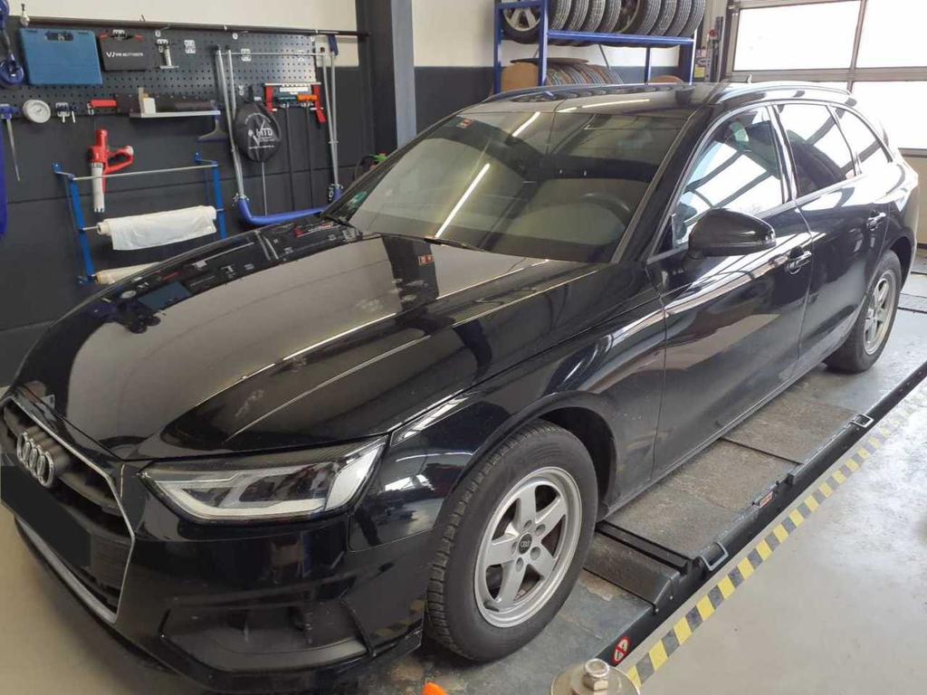 Audi A4 2022