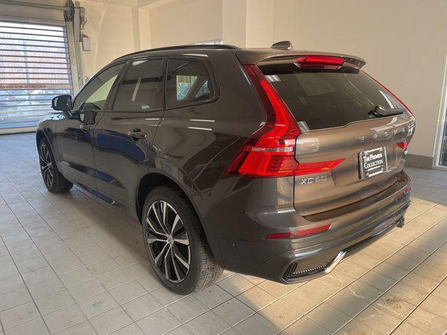 Volvo XC60 2025