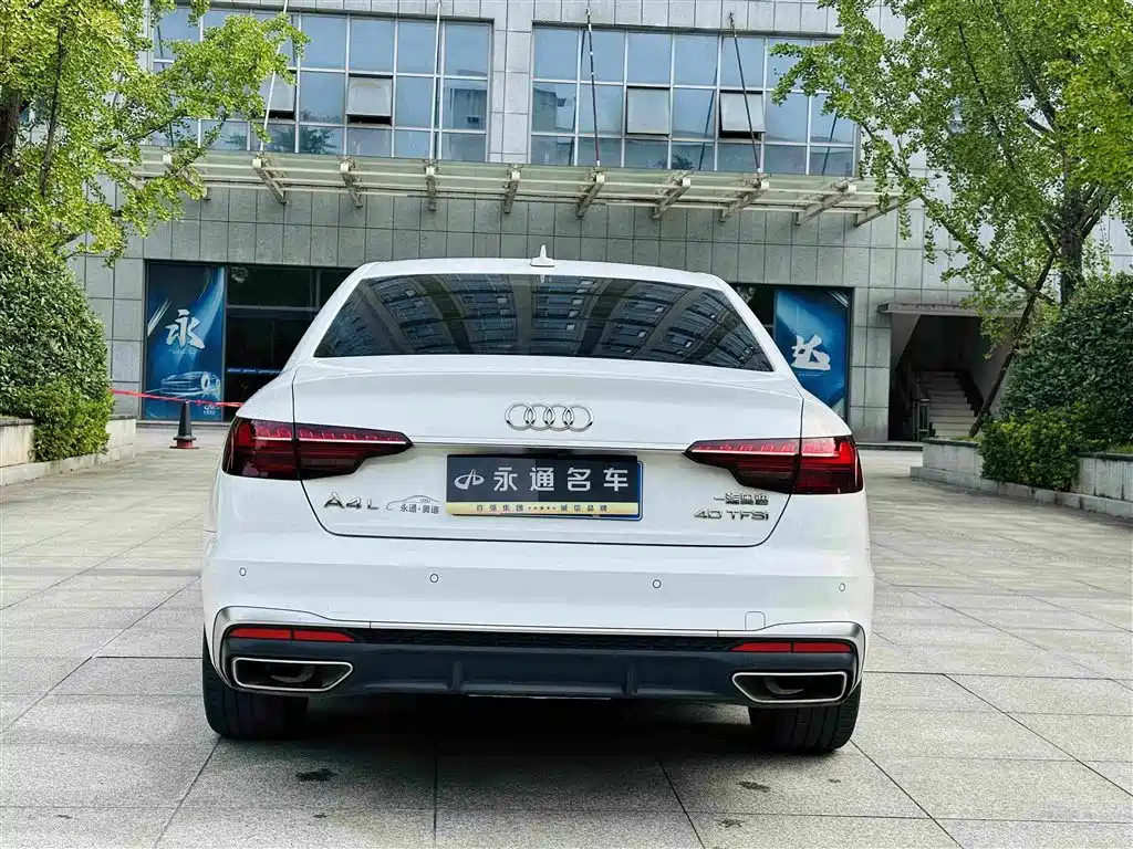 Audi A4 2021