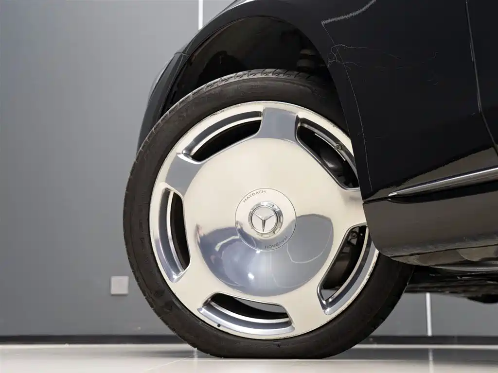 Mercedes-Benz Maybach S-Класс 2023
