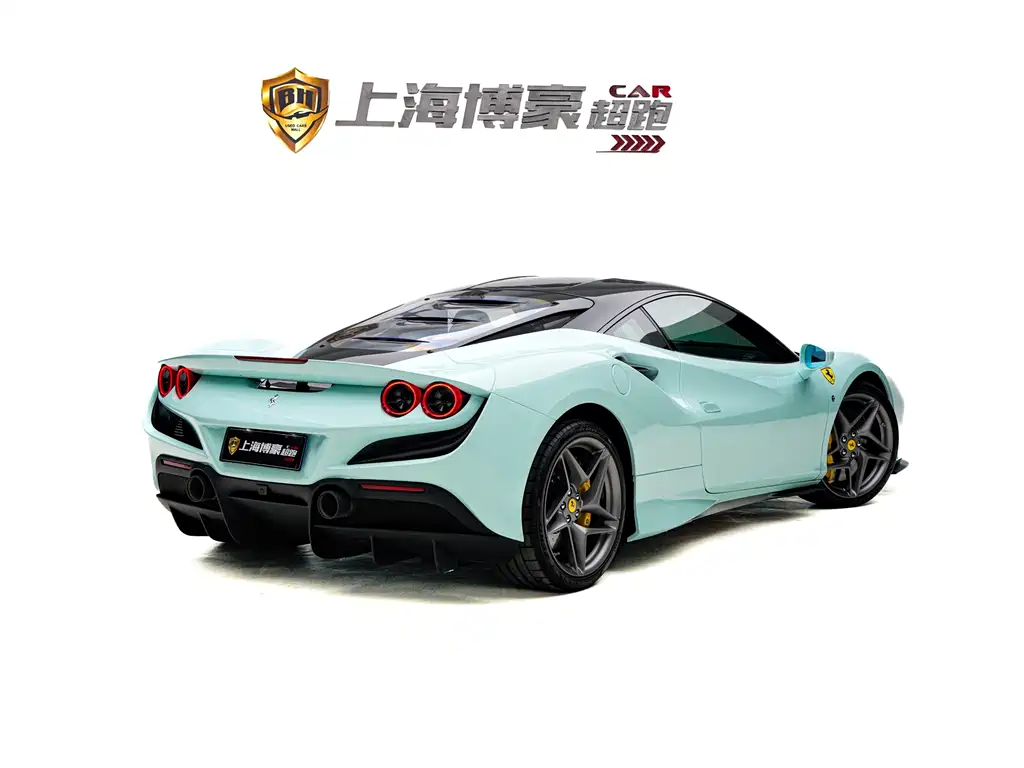 Ferrari F8 2023