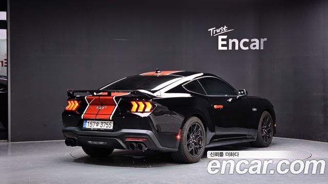 Ford Mustang 2024