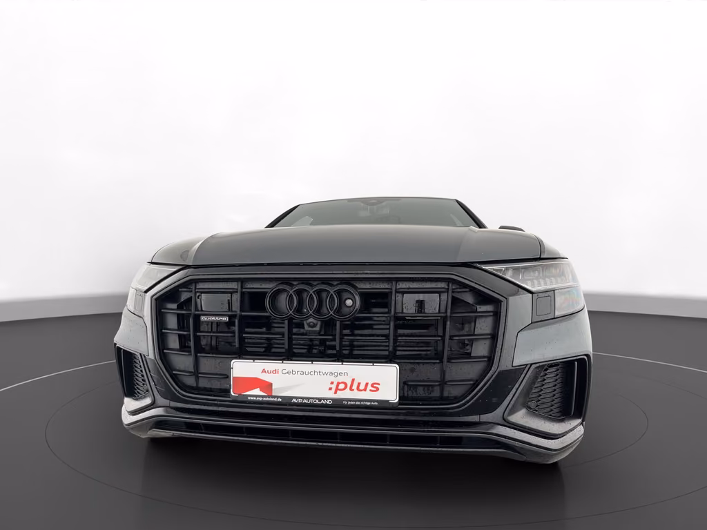 Audi Q8 2021