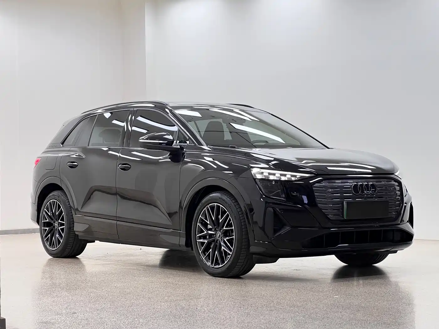 Audi Q5 e-tron 2024