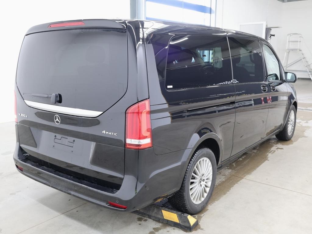 Mercedes-Benz V 300 2024
