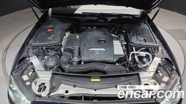 Mercedes-Benz E-Класс 2021