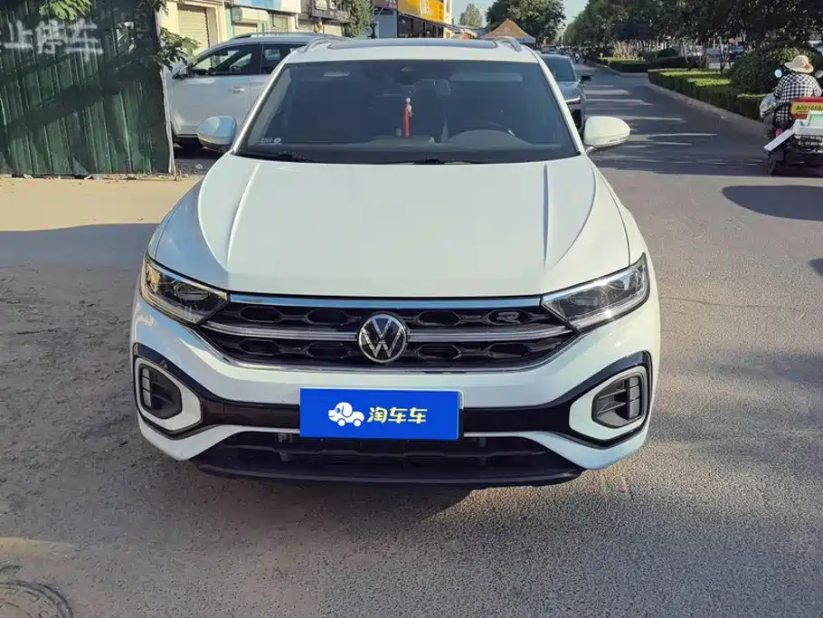 Volkswagen T-Roc 2024