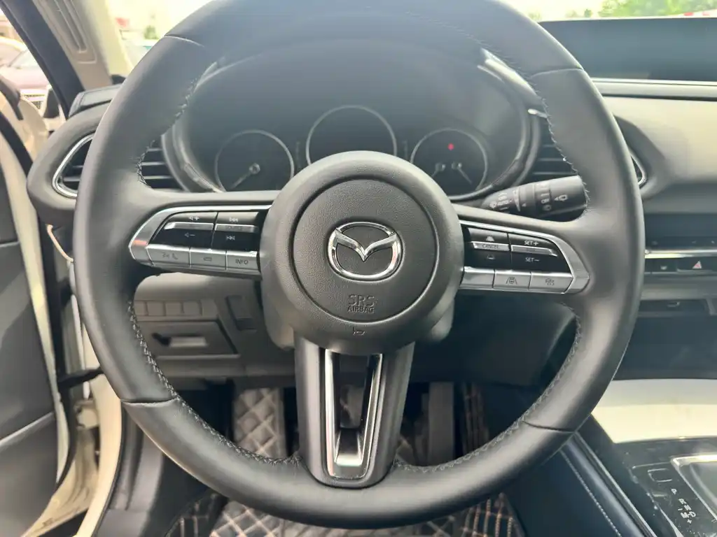 Mazda CX-30 2023