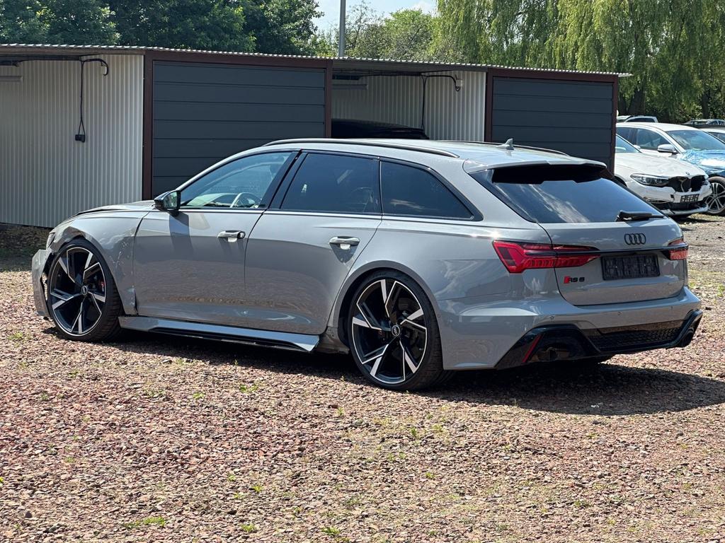 Audi RS6 2021
