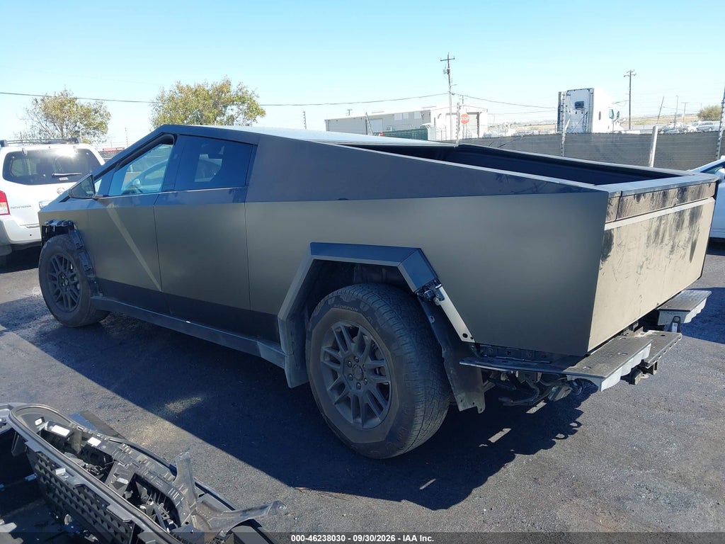 Tesla Cybertruck 2025