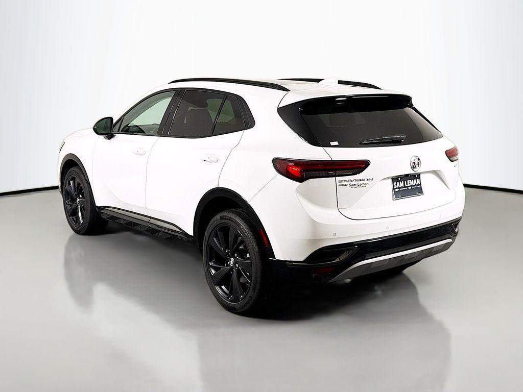 Buick Envision 2023