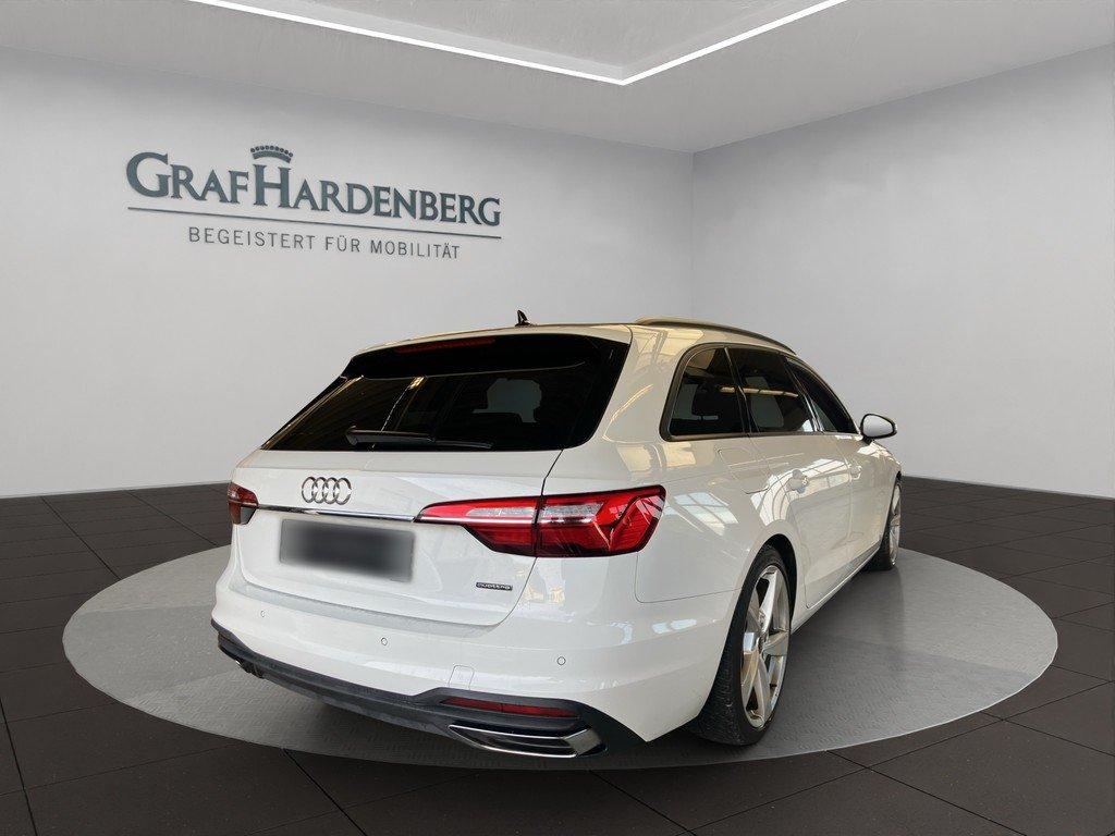 Audi A4 2022